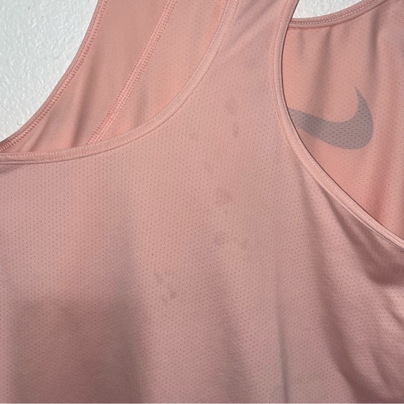 📌SOLD📌 Nike | Light Pink Racerback Sports Tank - Picture 6 of 6